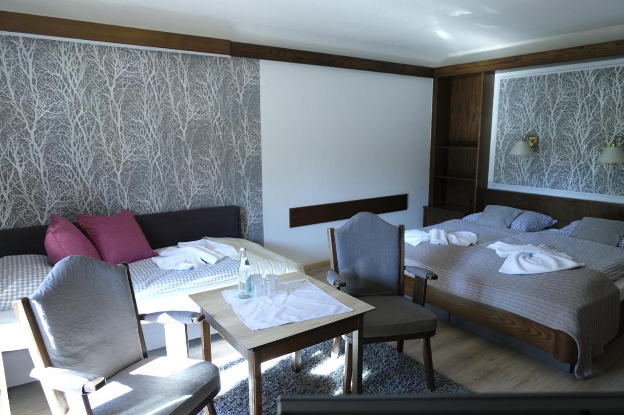 Hotel-Restaurant Zum Hirschhaus Inklusiv Chiemgaukarte 鲁波尔丁 外观 照片