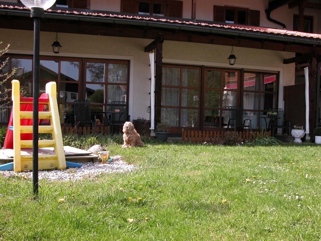 Hotel-Restaurant Zum Hirschhaus Inklusiv Chiemgaukarte 鲁波尔丁 外观 照片