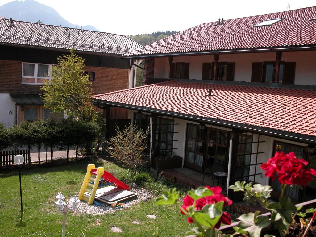 Hotel-Restaurant Zum Hirschhaus Inklusiv Chiemgaukarte 鲁波尔丁 外观 照片