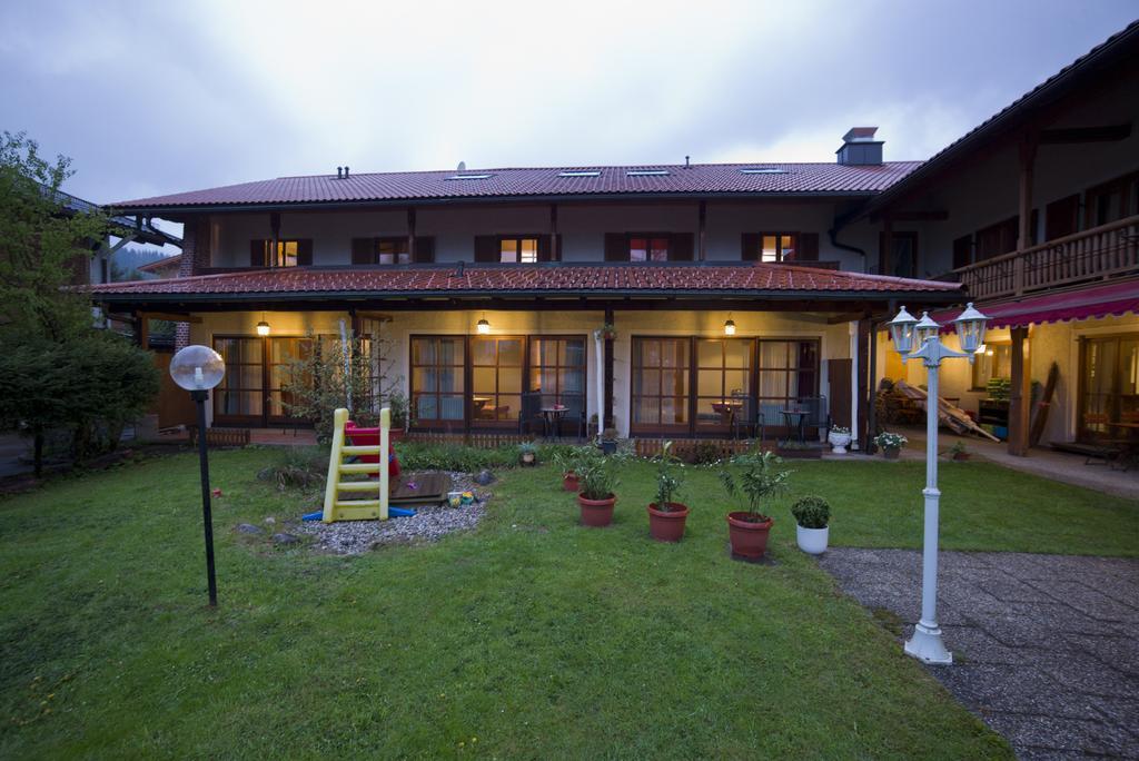 Hotel-Restaurant Zum Hirschhaus Inklusiv Chiemgaukarte 鲁波尔丁 外观 照片