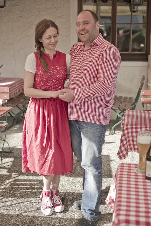 Hotel-Restaurant Zum Hirschhaus Inklusiv Chiemgaukarte 鲁波尔丁 外观 照片