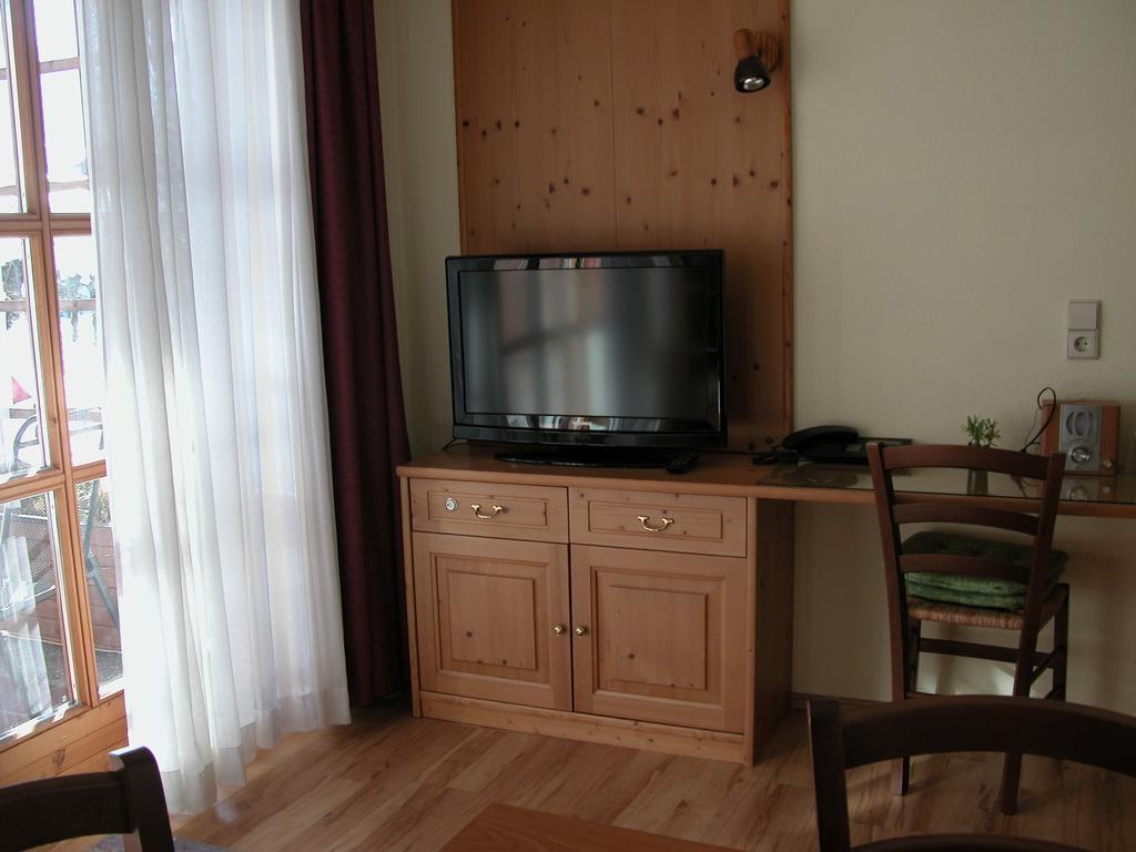 Hotel-Restaurant Zum Hirschhaus Inklusiv Chiemgaukarte 鲁波尔丁 外观 照片