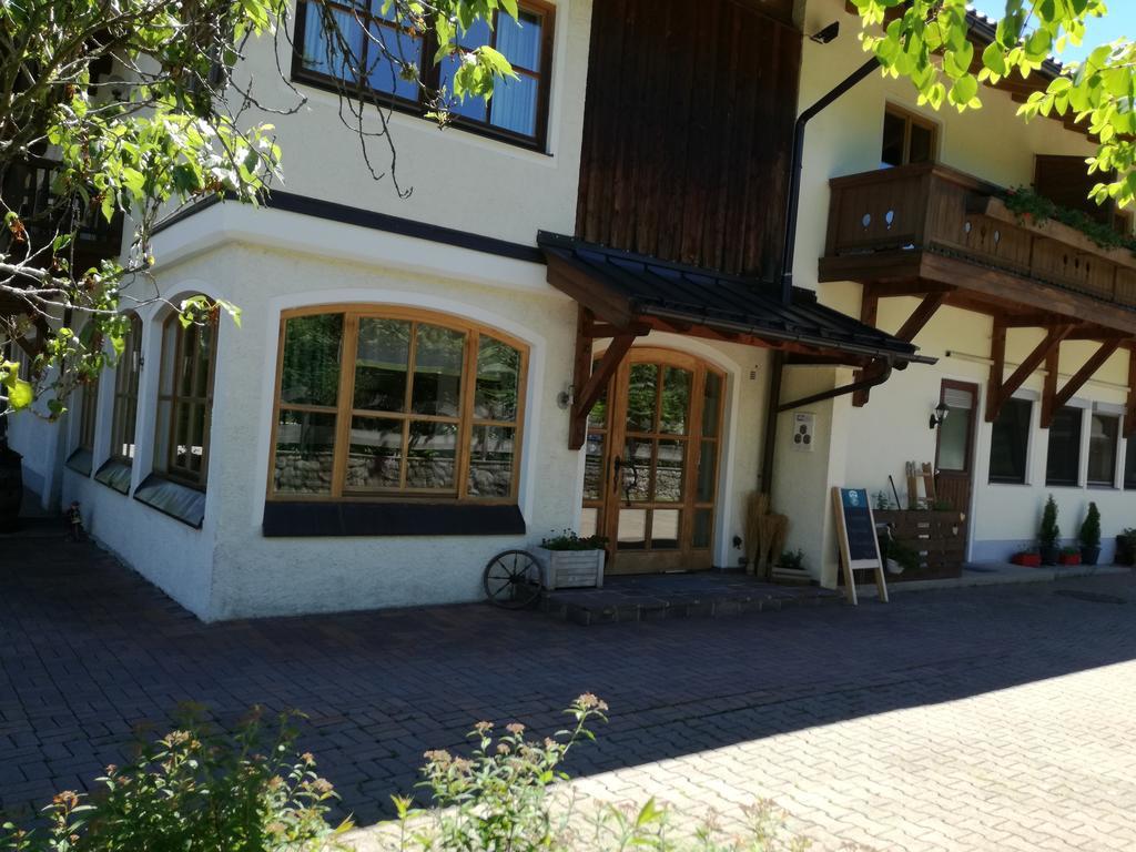 Hotel-Restaurant Zum Hirschhaus Inklusiv Chiemgaukarte 鲁波尔丁 外观 照片