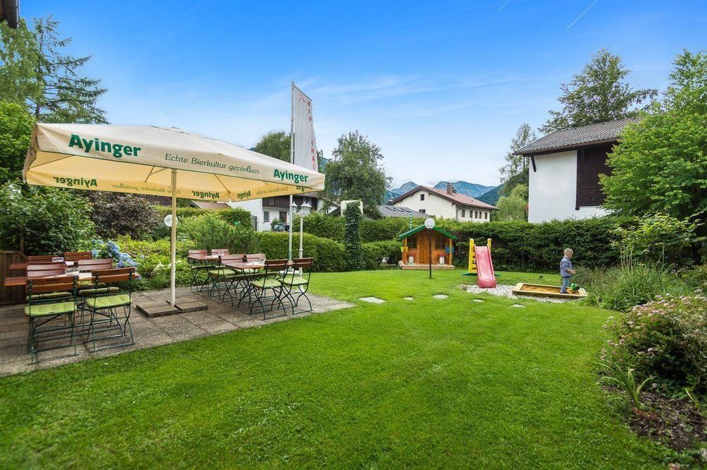 Hotel-Restaurant Zum Hirschhaus Inklusiv Chiemgaukarte 鲁波尔丁 外观 照片